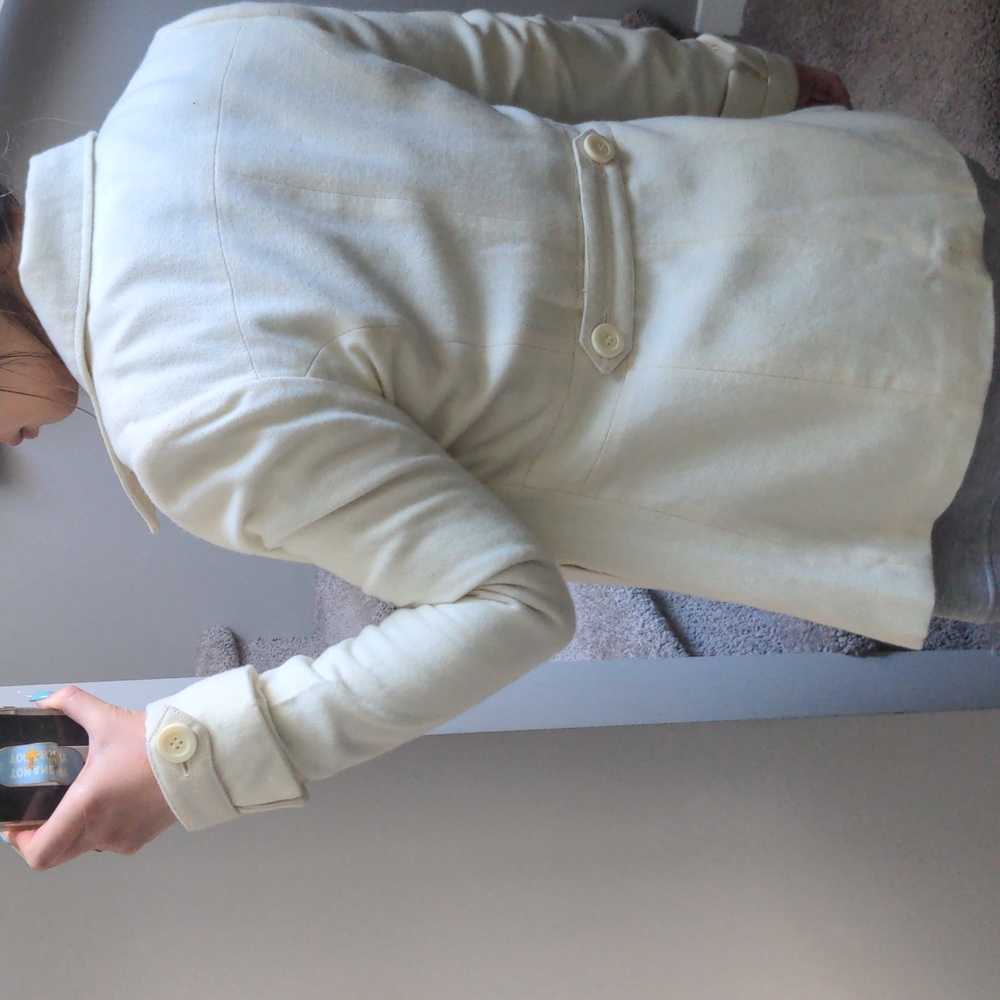 Cream wool coat - Picture 3 of 4